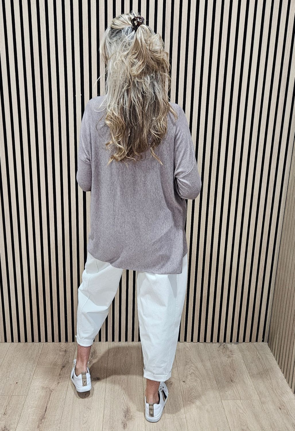 Soft-Stretch Top – Taupe