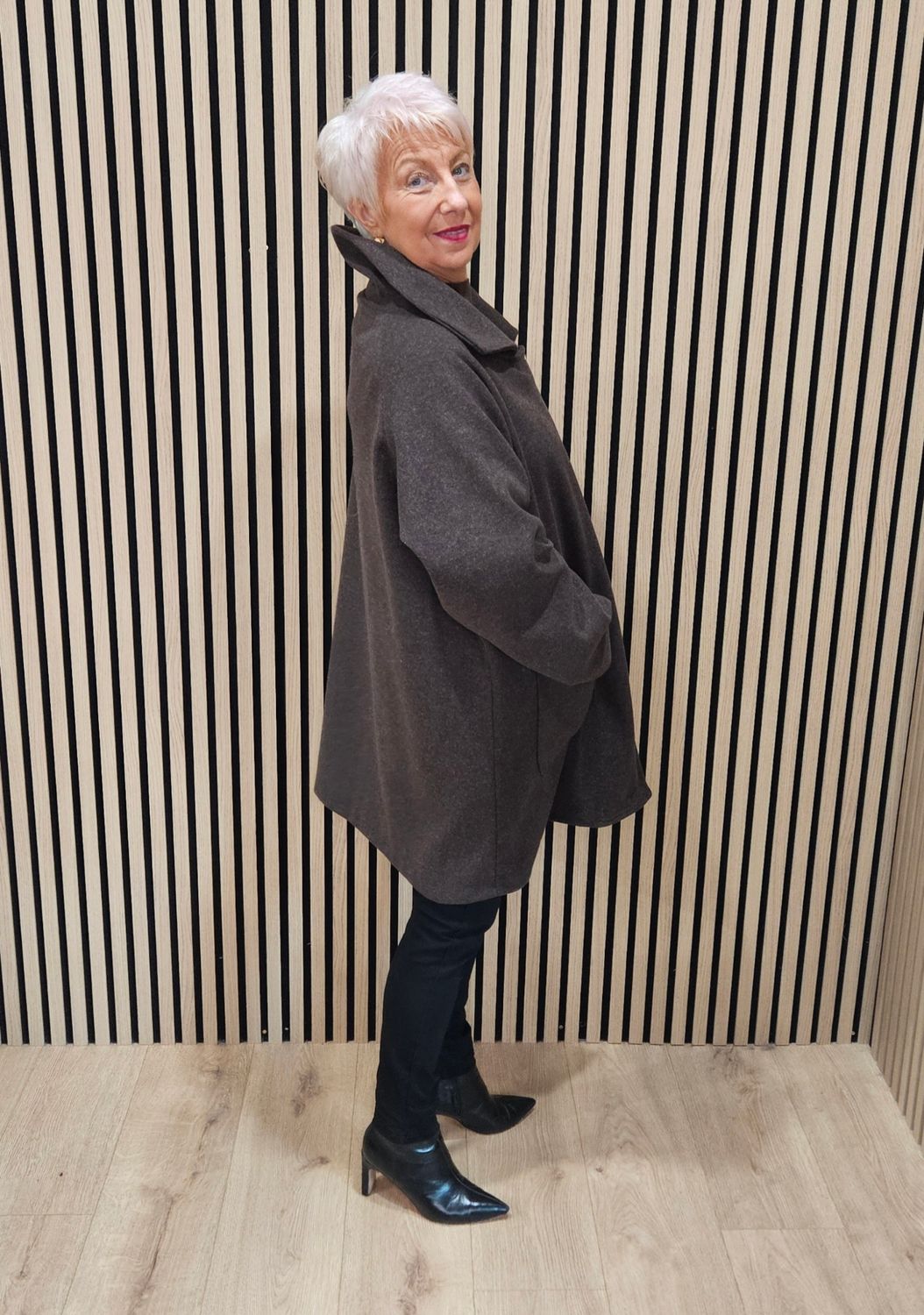 Soft-Stretch Coat – Chocolate