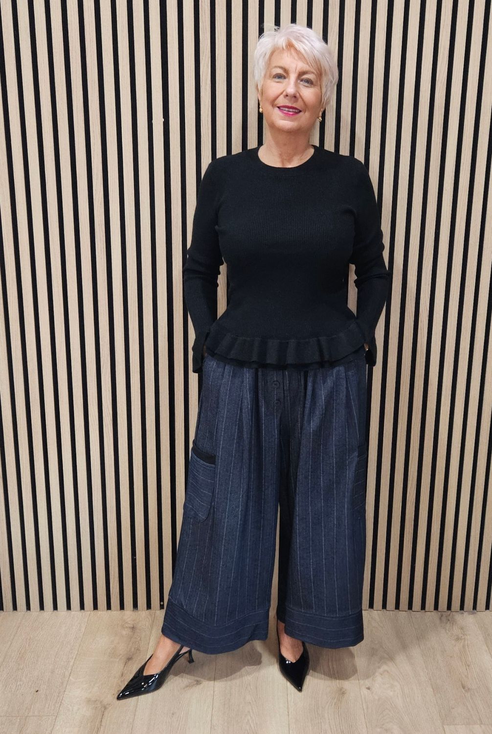 Pinstripe Herringbone Wide-Leg Trousers - Navy