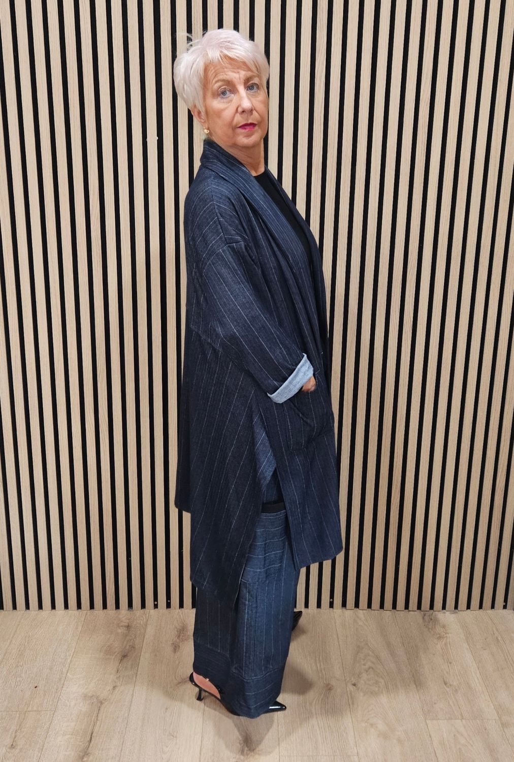 Pinstripe Herringbone Jacket – Navy