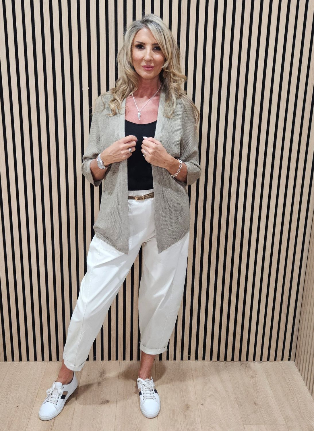 Soft-Knit Cardigan – Taupe