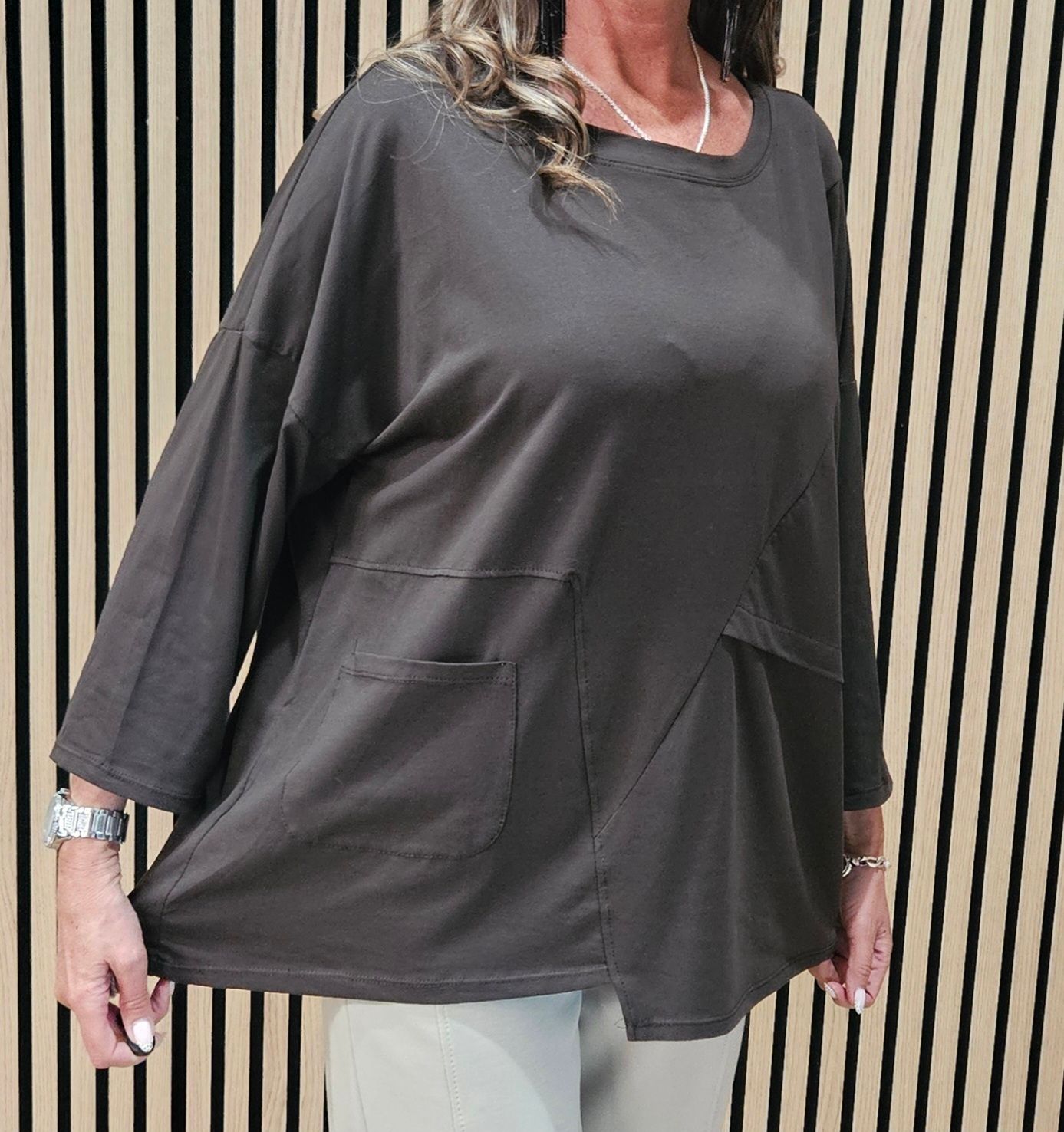 Asymmetric Pocket Cotton Top – Chocolate