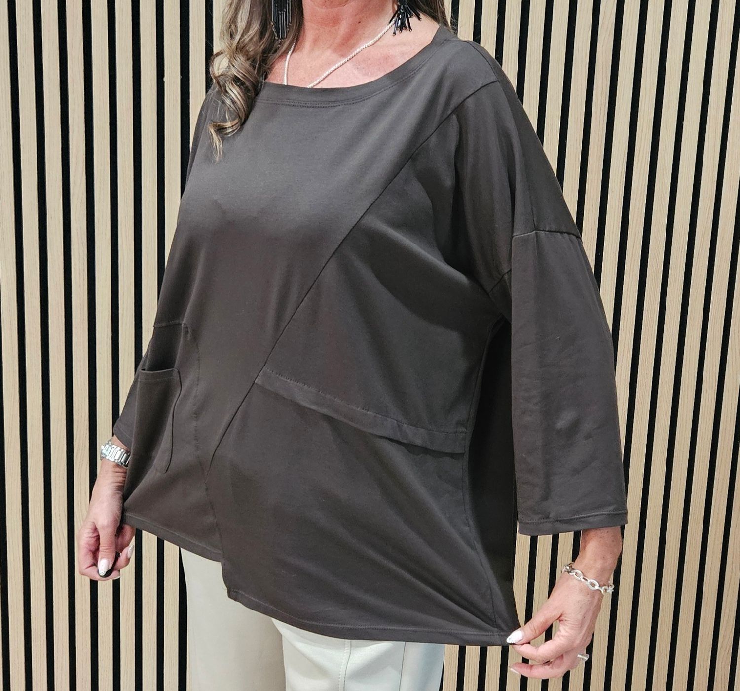 Asymmetric Pocket Cotton Top – Chocolate