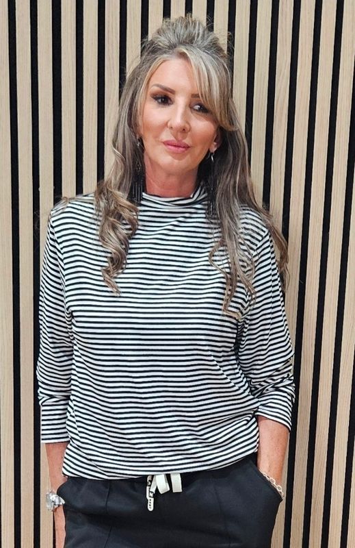 Striped High-Neck Stretch Top – Black/White