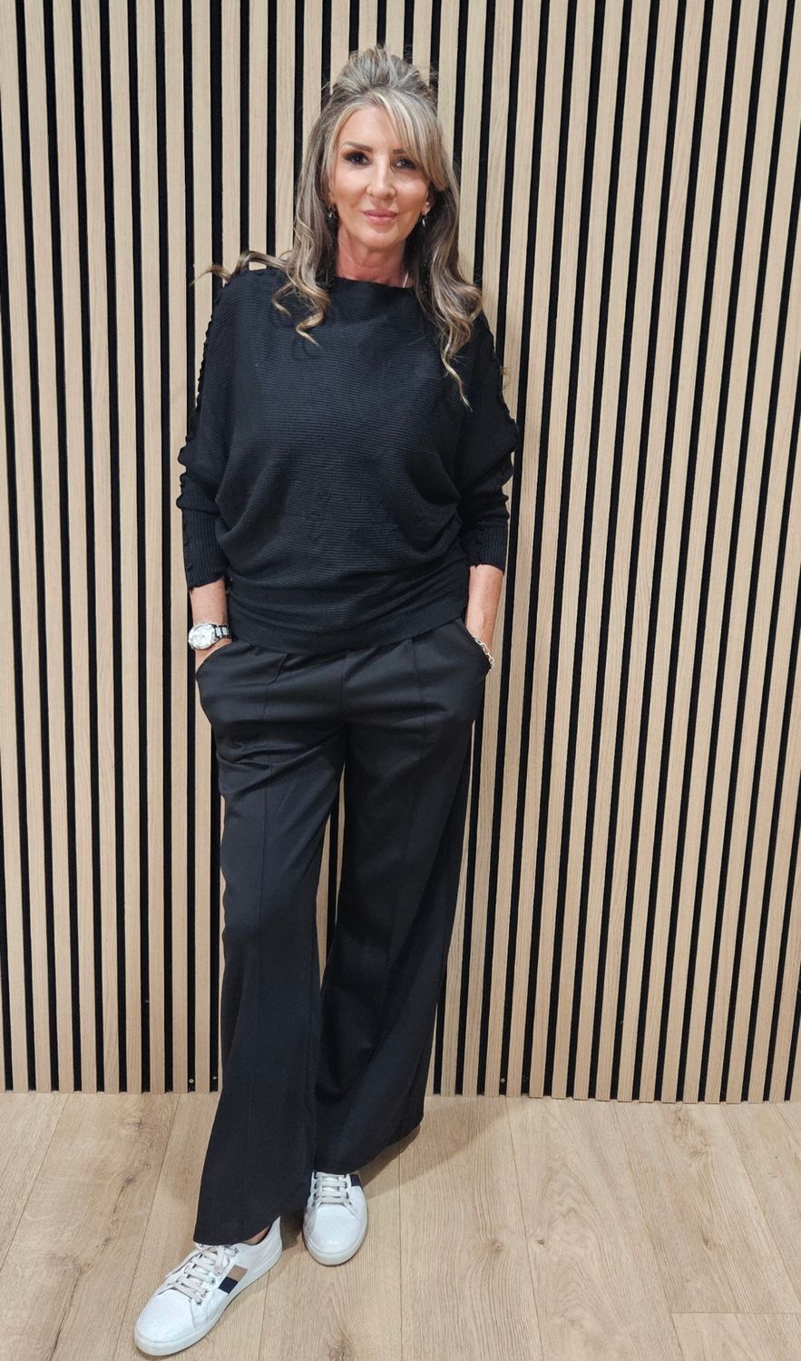 Ribbed Batwing Jumper – Black