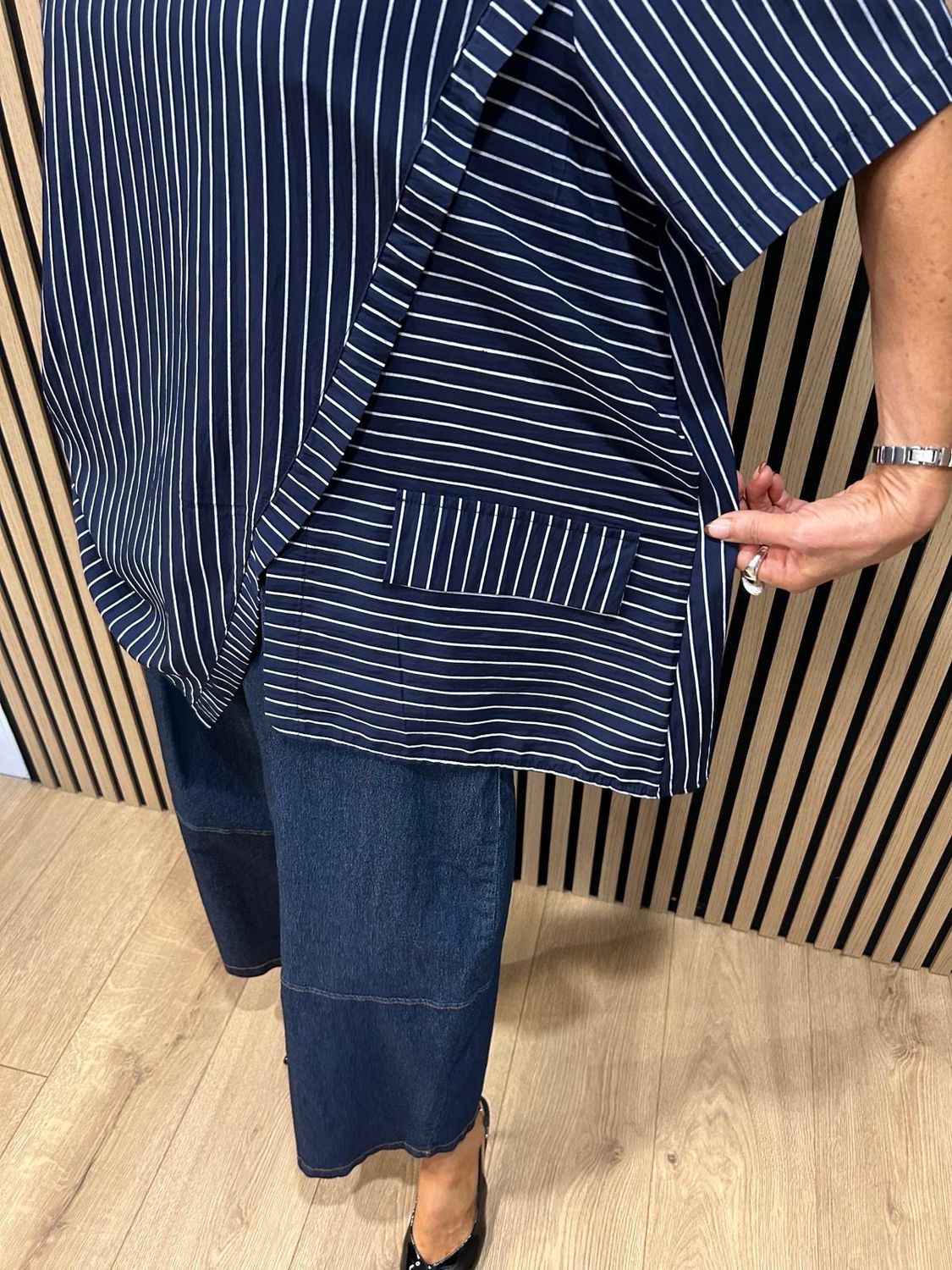 Stripe Panel Relaxed Fit Top - Navy/White