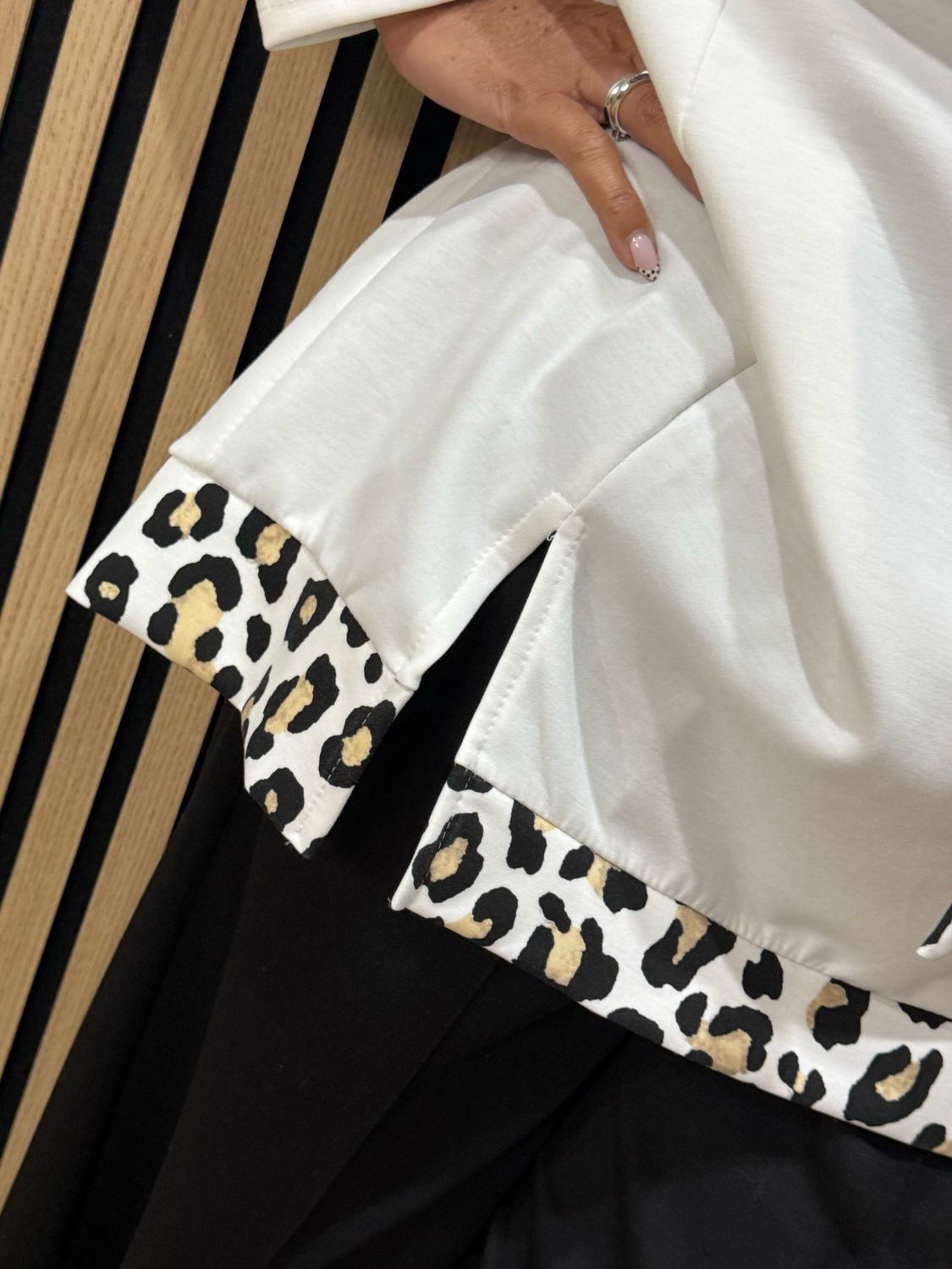 Oversized Leopard Trim Hoodie - White