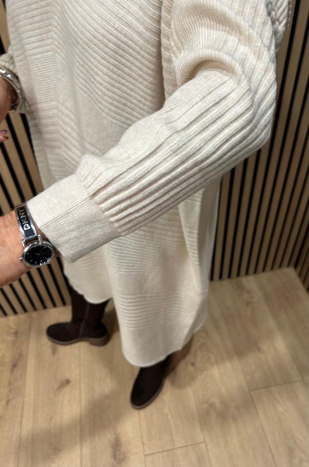 Oversized Ribbed Knit V-Neck Dress - Cream