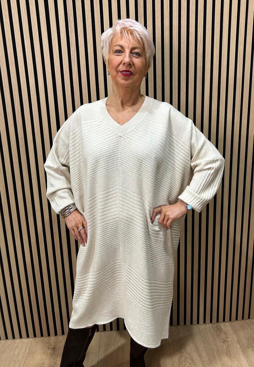 Oversized Ribbed Knit V-Neck Dress - Cream