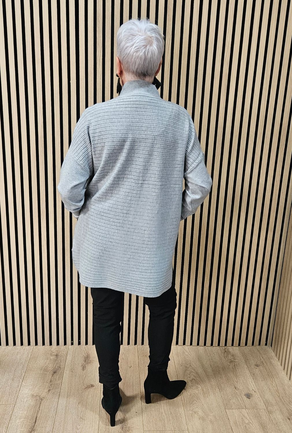 Oversized Ribbed Detail Jumper – Grey