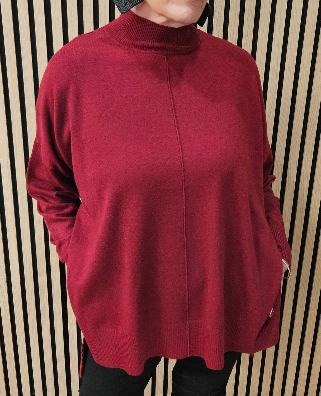 Oversized Ribbed Detail Jumper – Burgundy