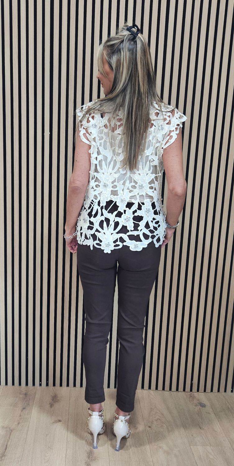 Exquisite Laser-Cut Pearl &amp; Diamanté Top – Cream