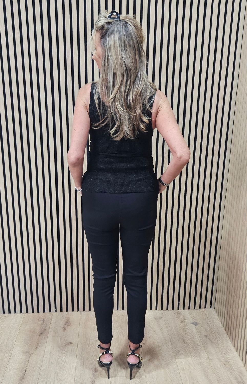 Shimmer Vest Top – Black