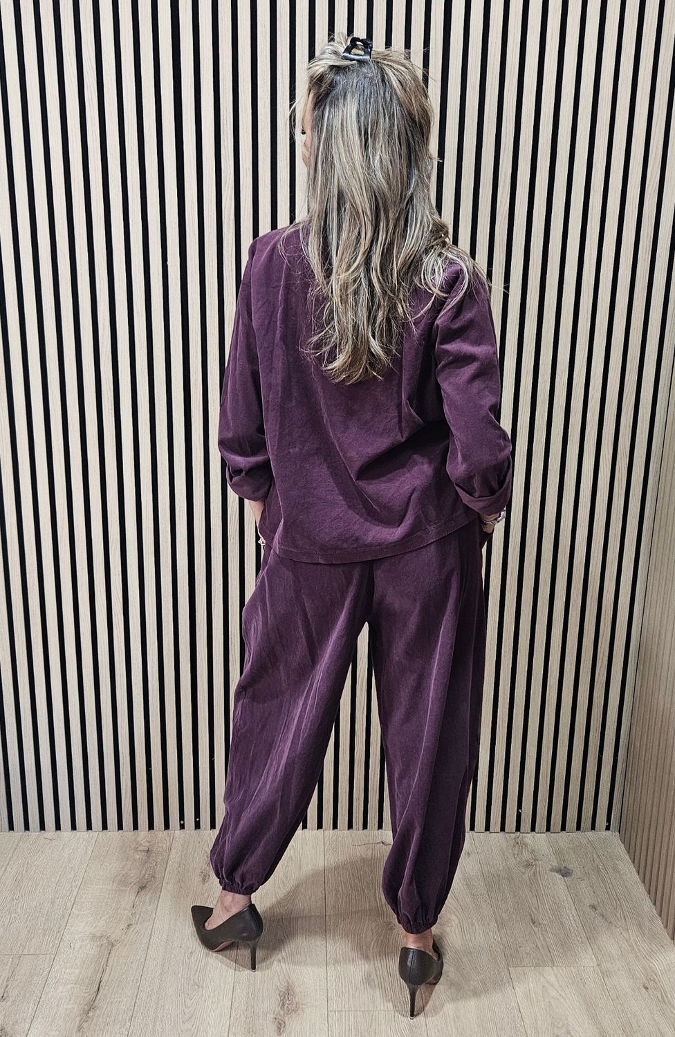 Military-Style Cotton Two-Piece Suit –  Burgundy