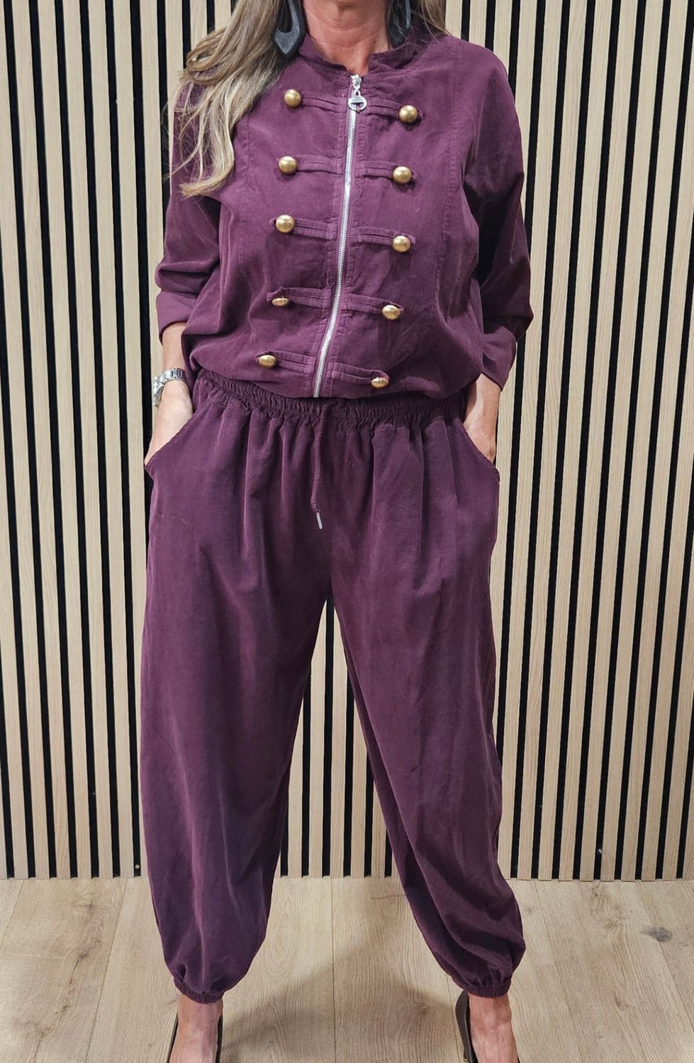 Military-Style Cotton Two-Piece Suit –  Burgundy
