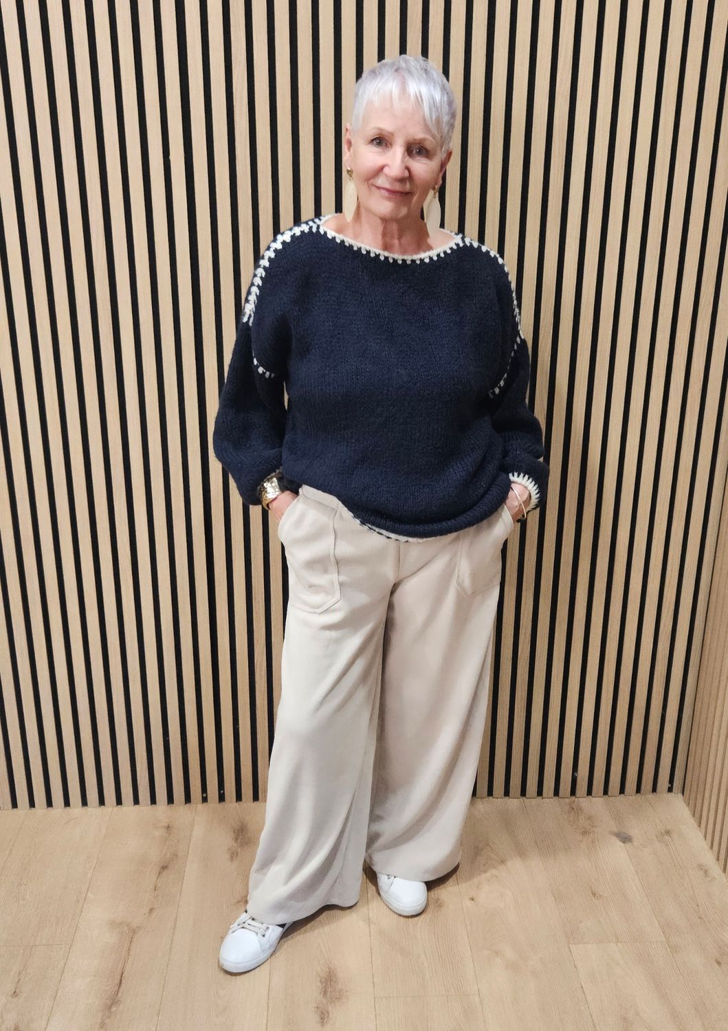 Contrast Stitch Knit Jumper – Navy