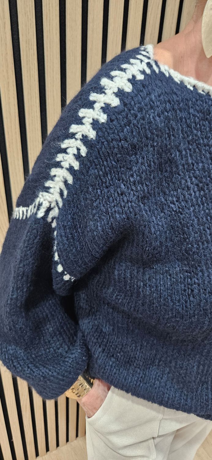 Contrast Stitch Knit Jumper – Navy
