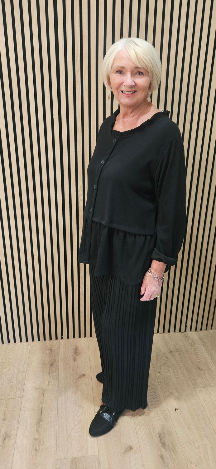 Frill-Hem Button-Through Cardigan – Black