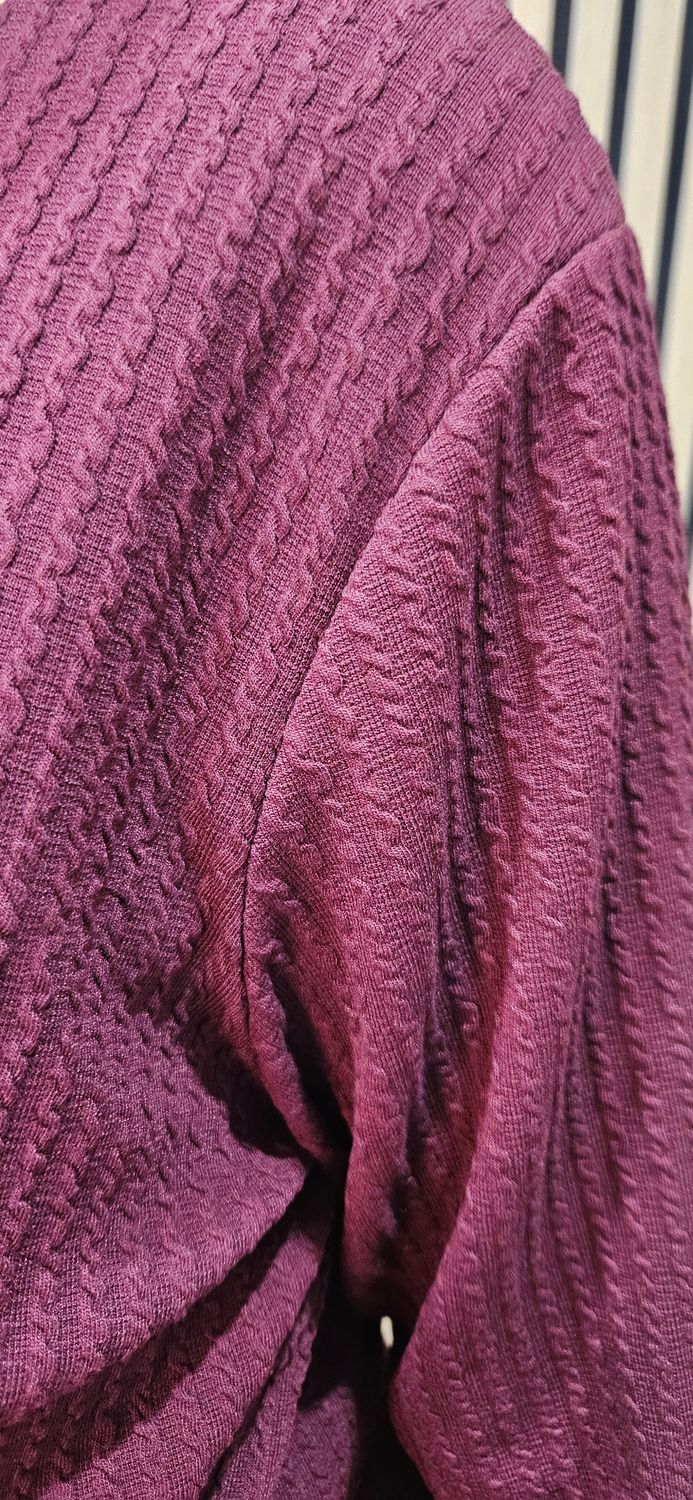 Textured Side-Tie Top – Burgundy