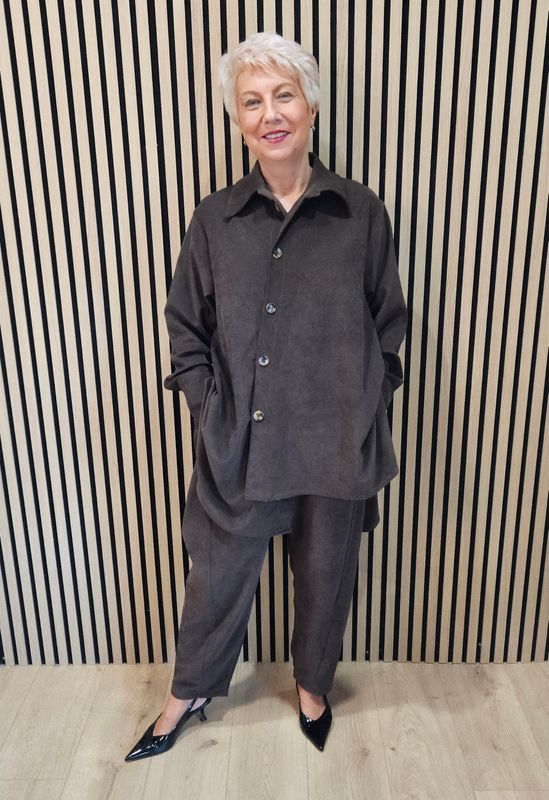 Relaxed Button-Through Two-Piece Suit - Chocolate 