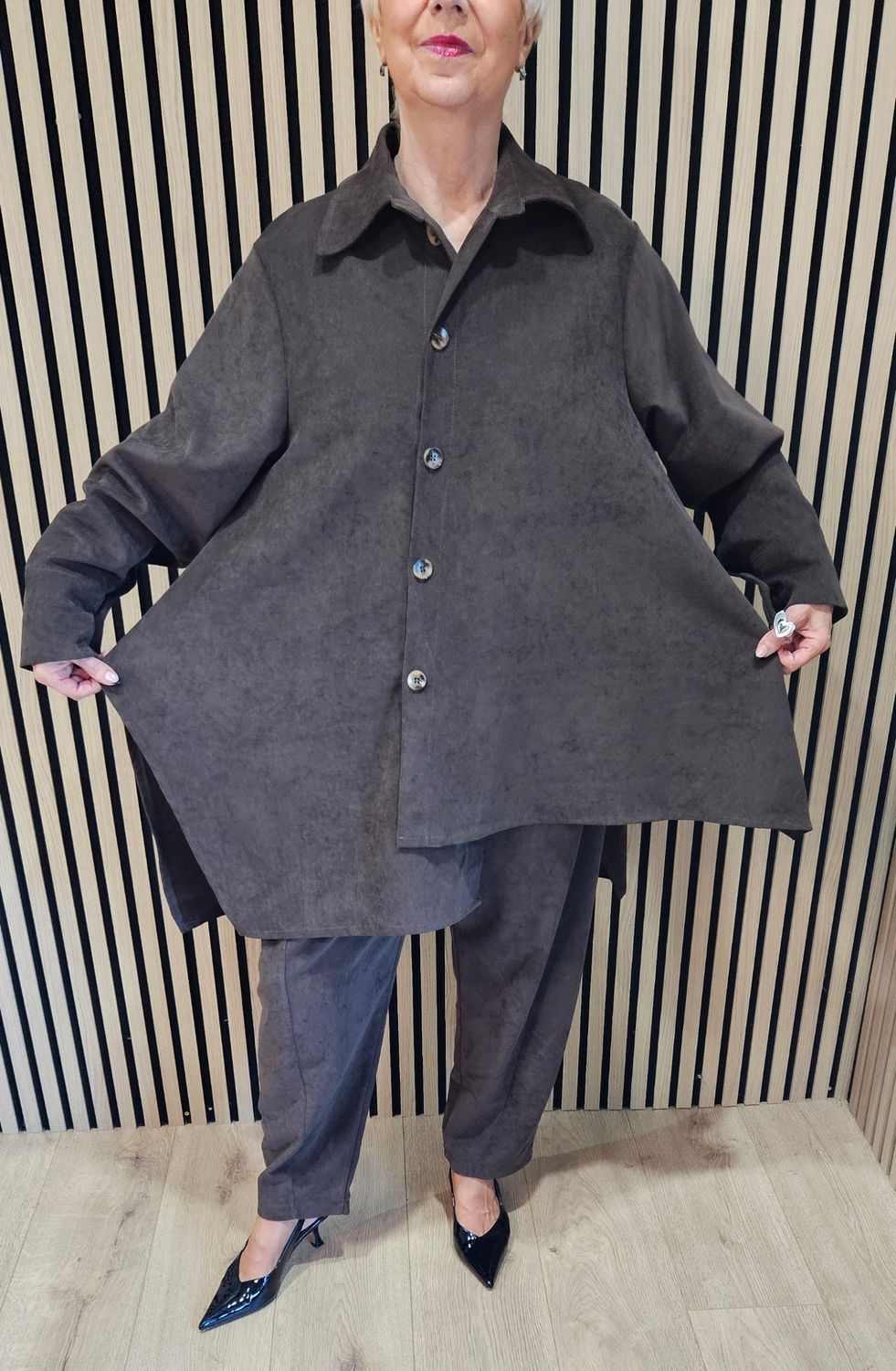 Relaxed Button-Through Two-Piece Suit - Chocolate 
