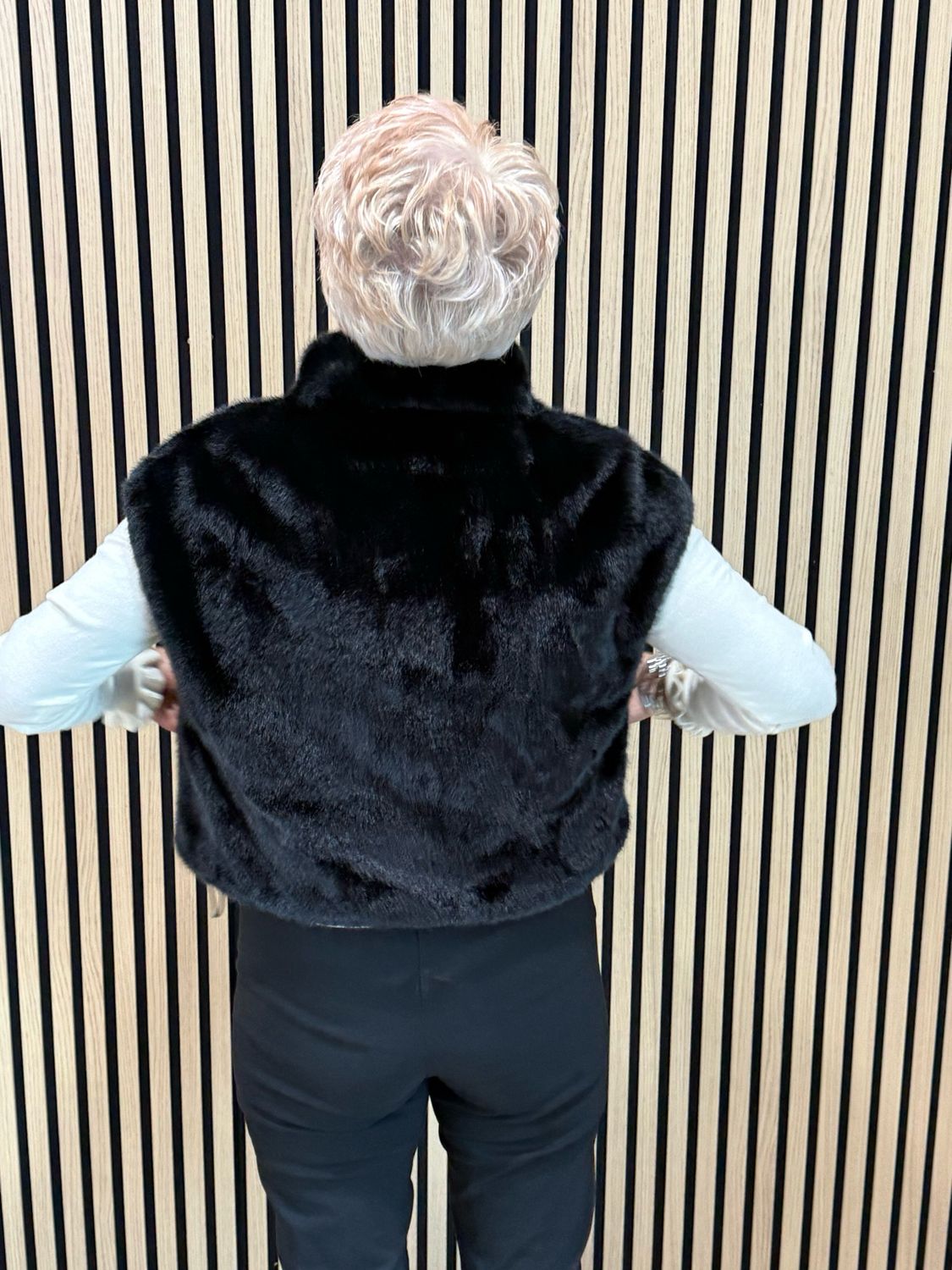 Reversible Faux Fur Gilet - Black