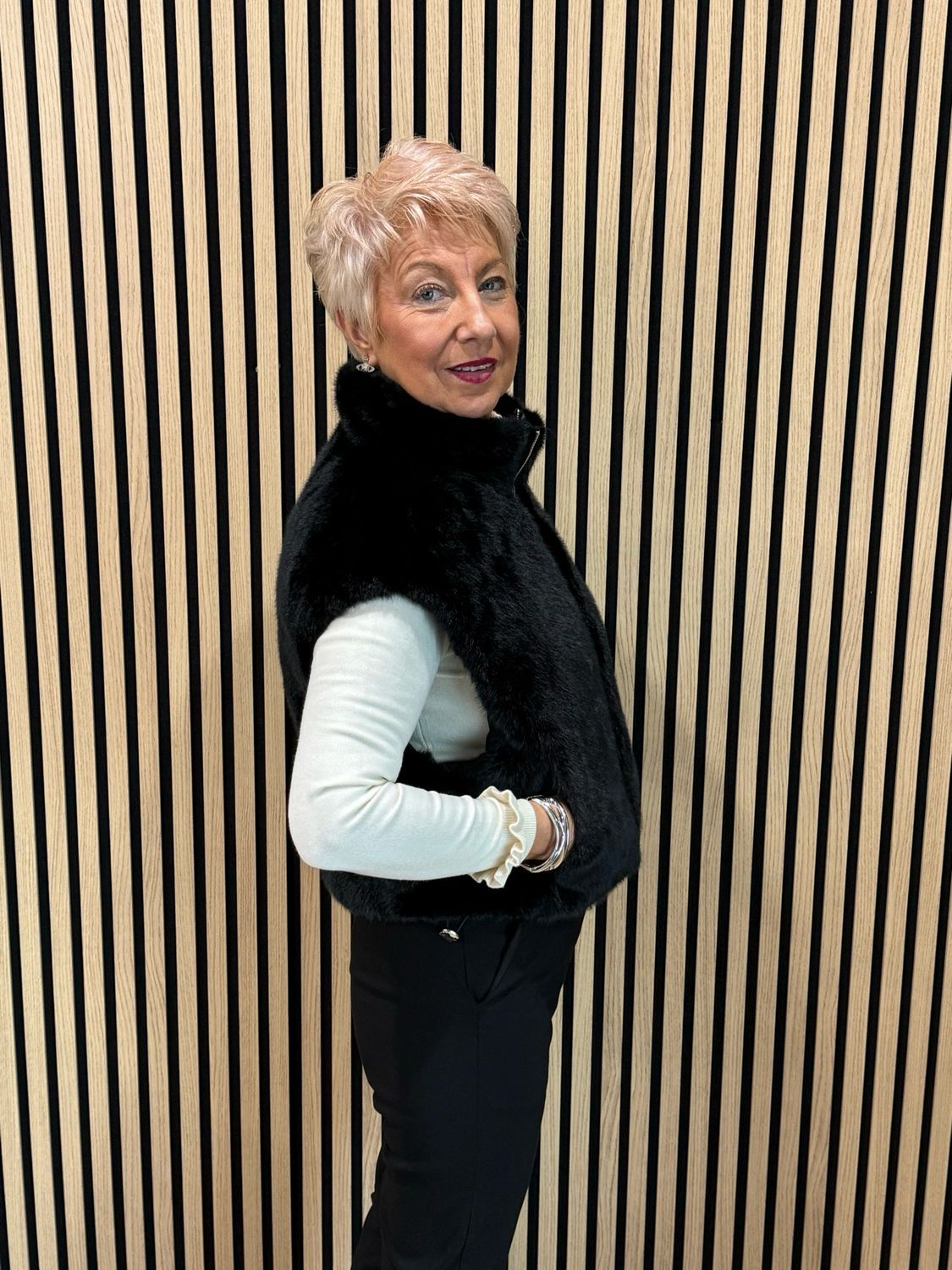 Reversible Faux Fur Gilet - Black