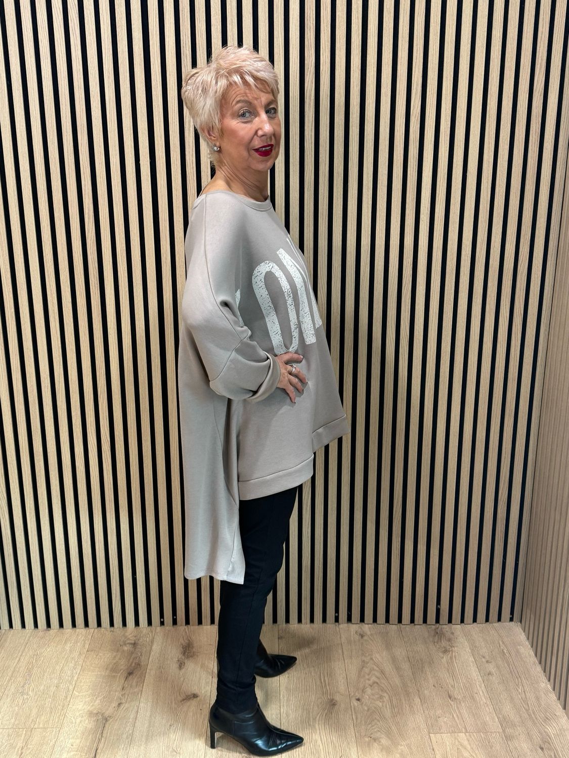 London Oversized Sweatshirt - Taupe