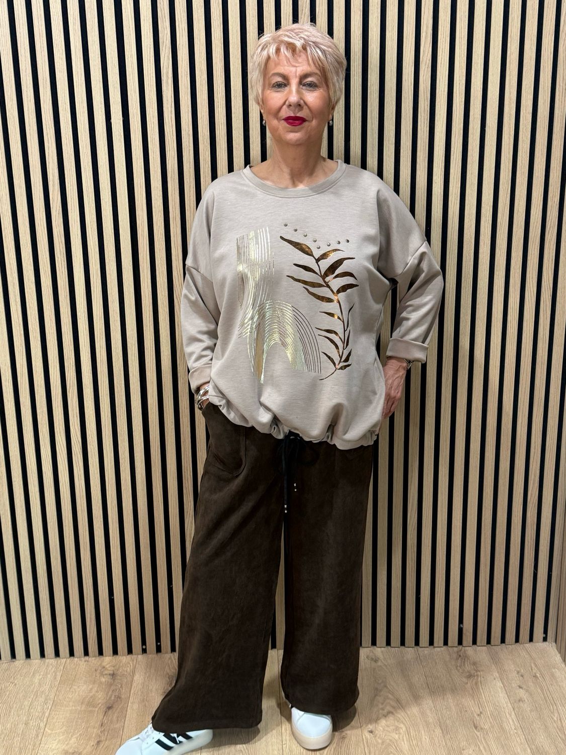 Abstract Leaf Print Tie Hem Sweatshirt - Taupe