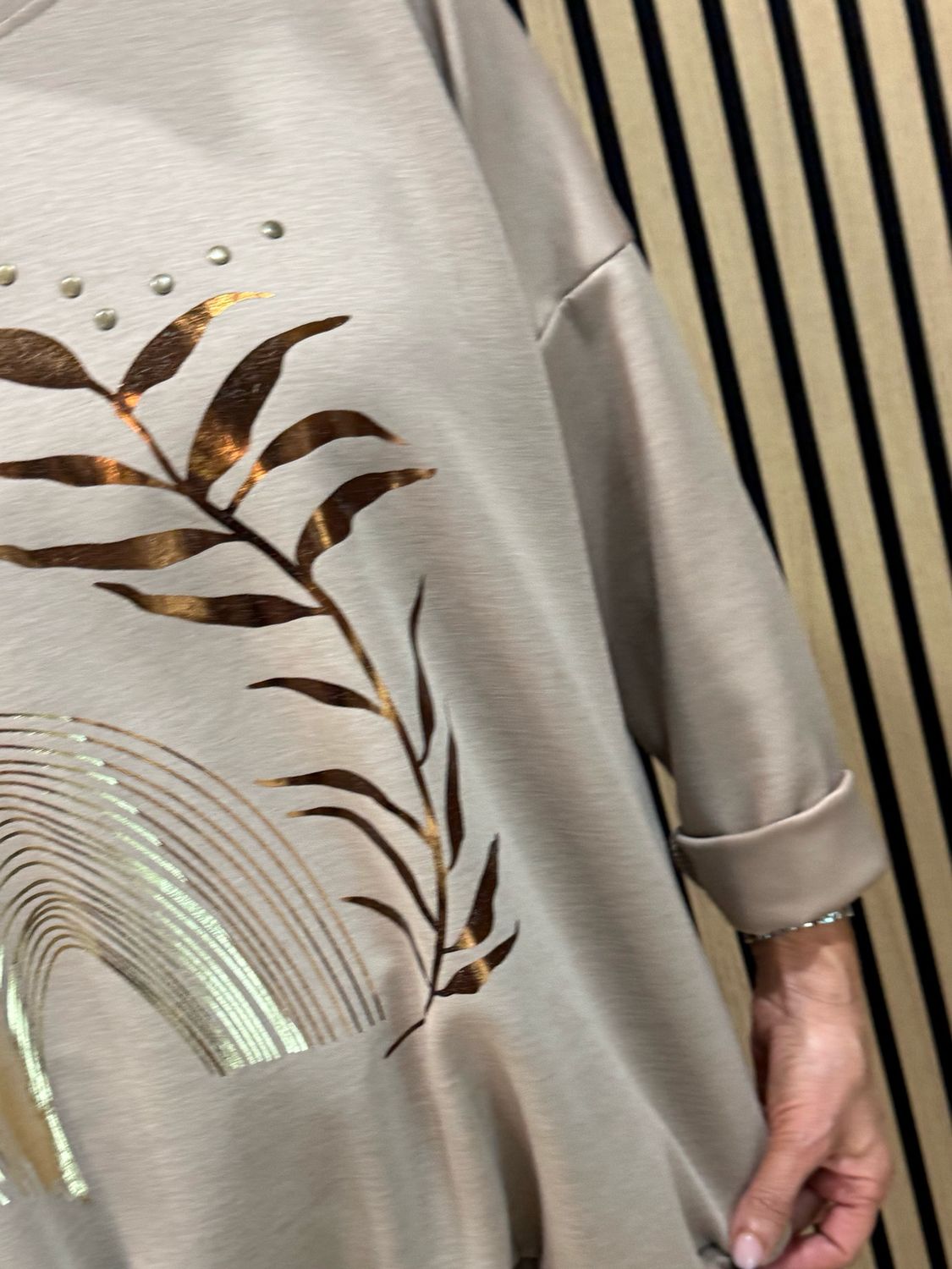 Abstract Leaf Print Tie Hem Sweatshirt - Taupe