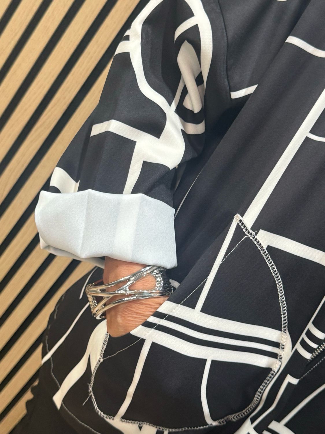 Abstract Print Zip Detail Jacket - Black/White