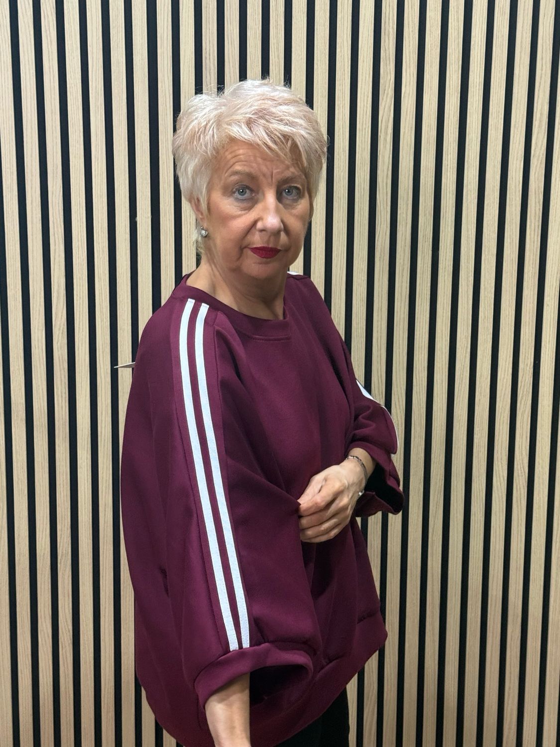 Contrast Stripe Sleeve Jersey Top - Plum