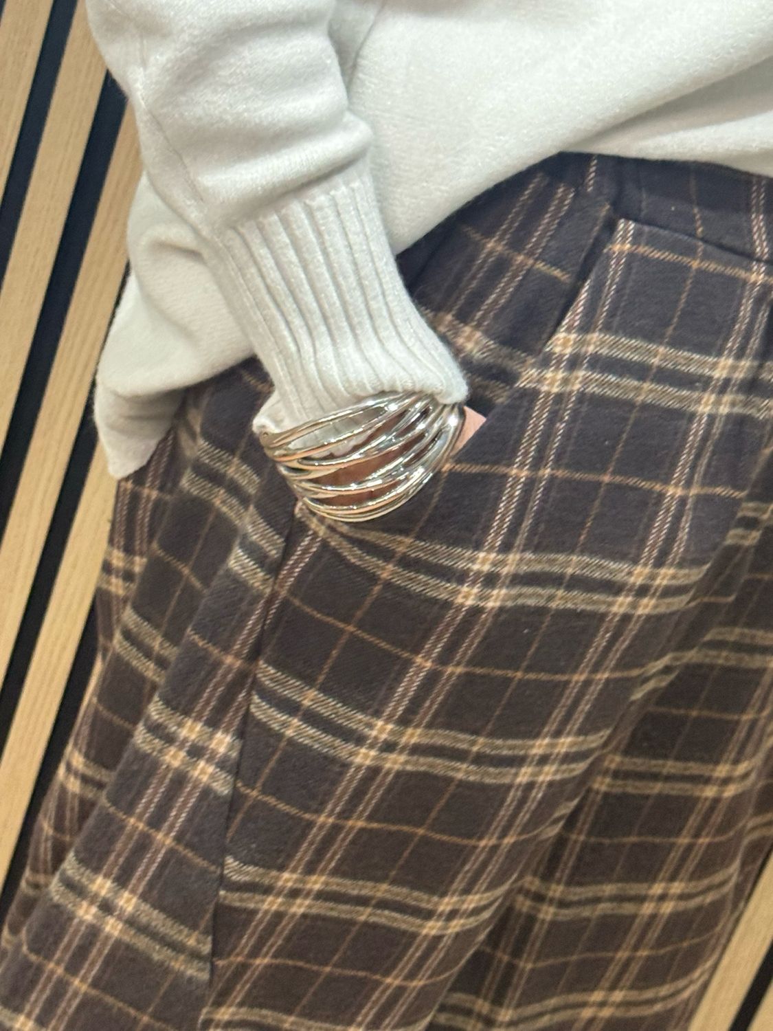 Checked Wide Leg Barrel Pants- Chocolate