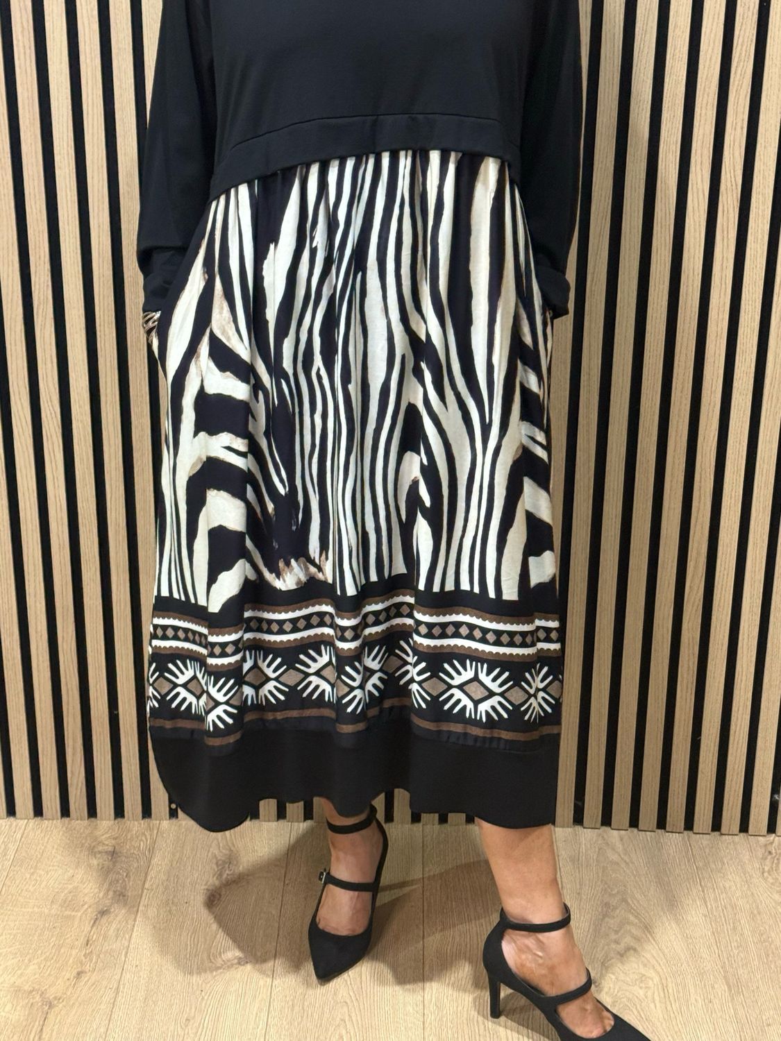 Abstract Print Layered Midi Dress - Black &amp; Cream