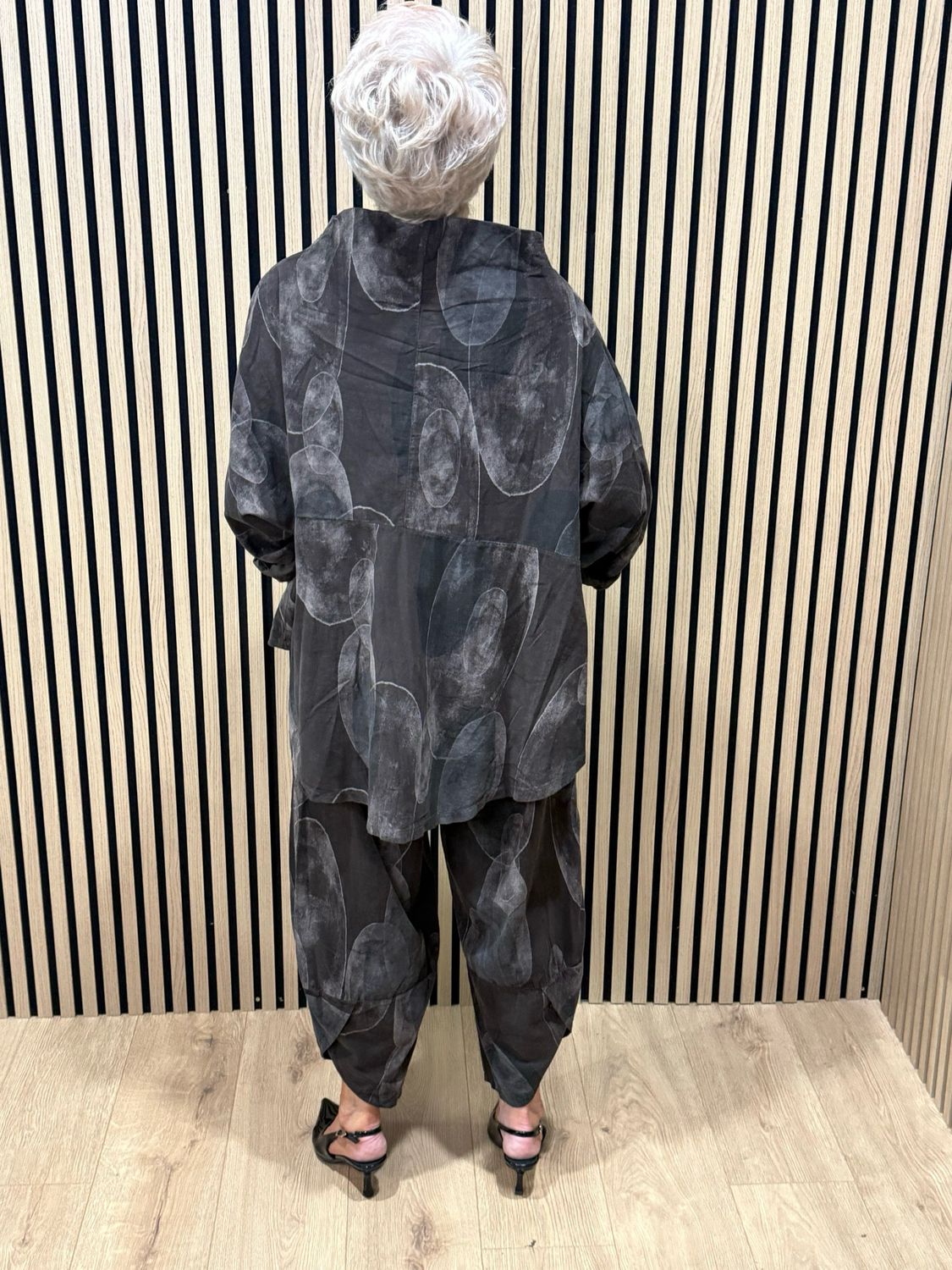 Abstract Print Cowl Neck Top &amp; Tulip Bottom Co-Ord - Chocolate