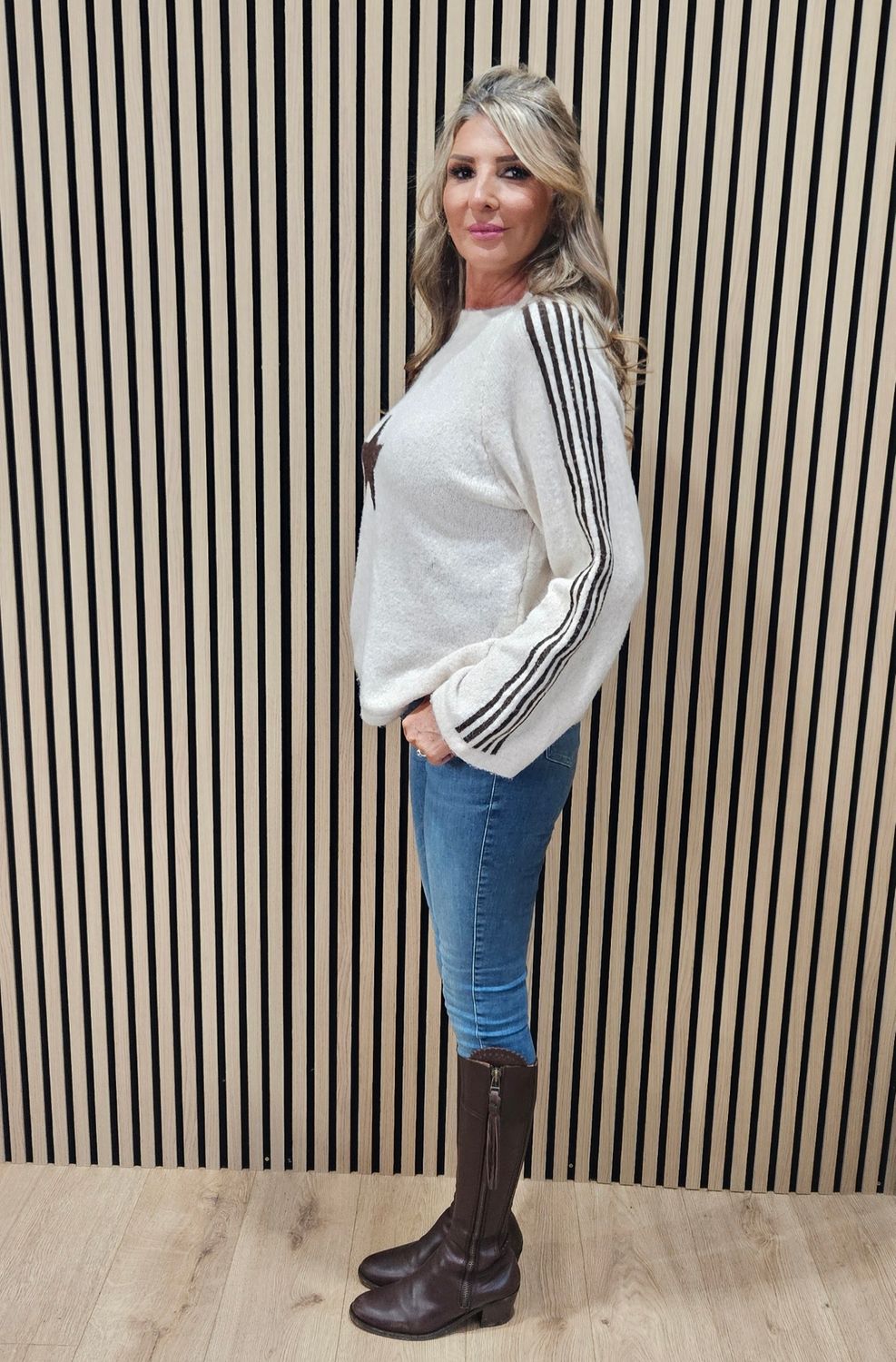 Star &amp; Stripe Knit Jumper – Cream &amp; brown