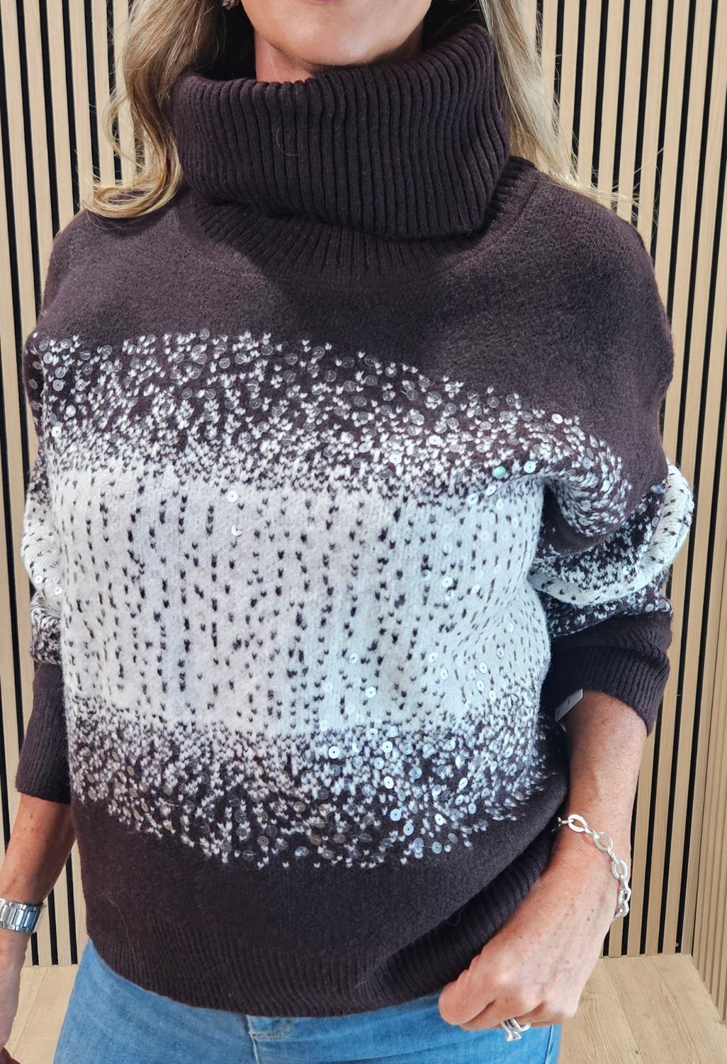 Sequin Detail Roll-Neck Jumper – Chocolate