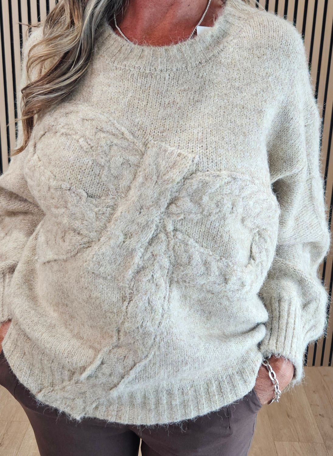 Cable Bow Detail Jumper – Oatmeal