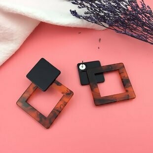 Amber Rhombus Square  Earrings