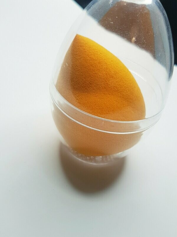 Orange Beauty Blender  With Case