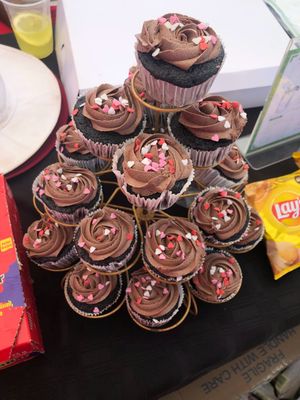 Chocolate Cupcakes x 12
