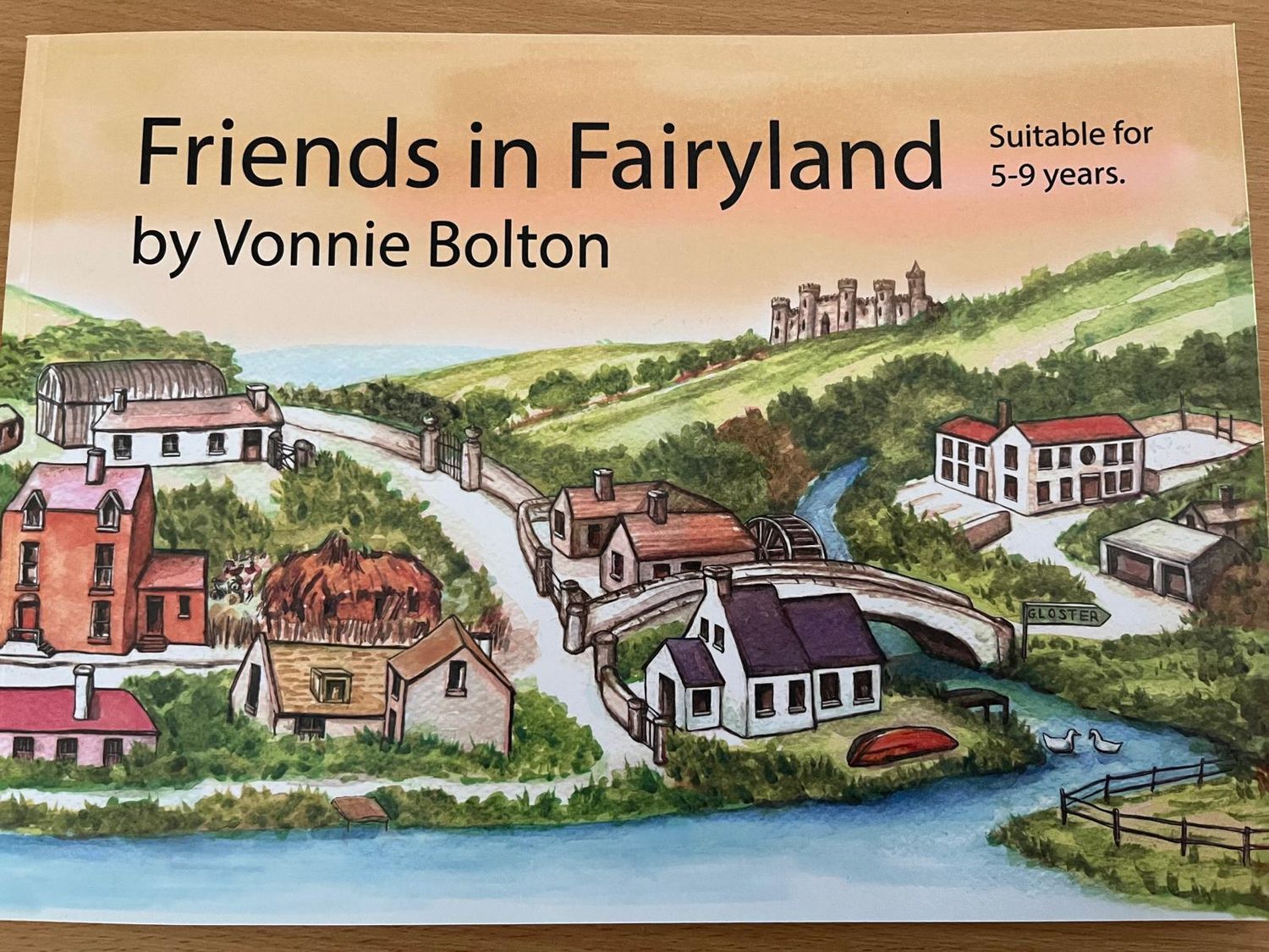 Friends in Fairyland by Vonnie Bolton