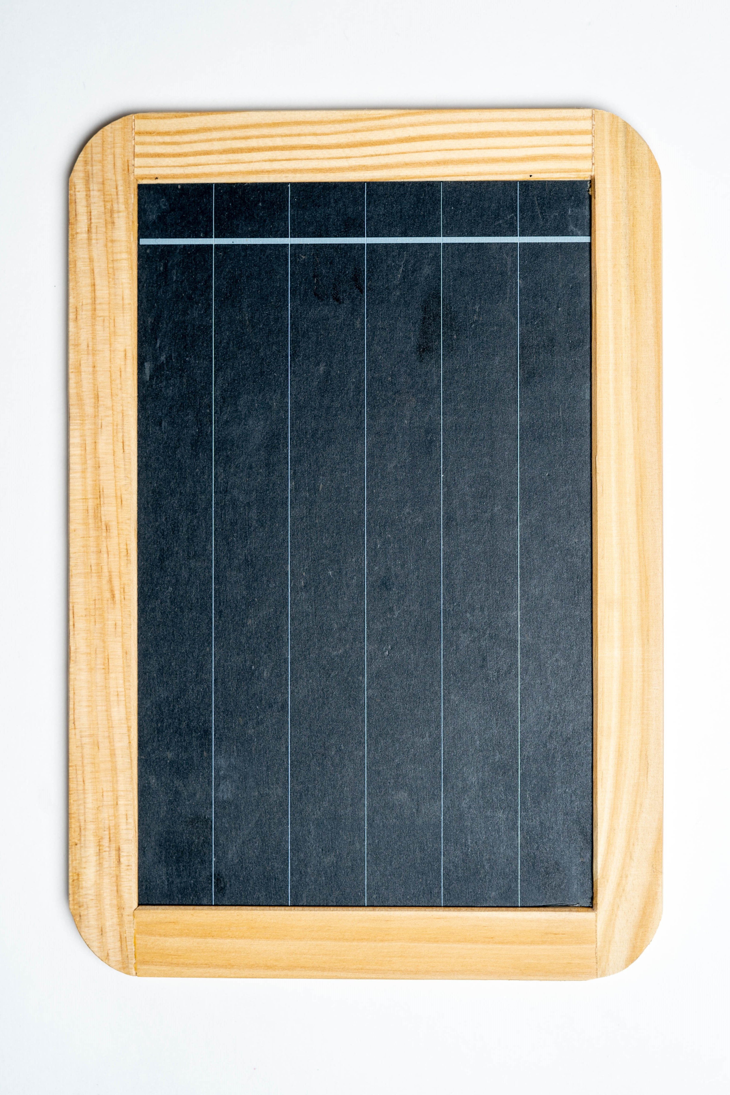 Jasstafel mit Linien-Raster