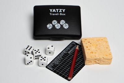 Yatzy Travel Box