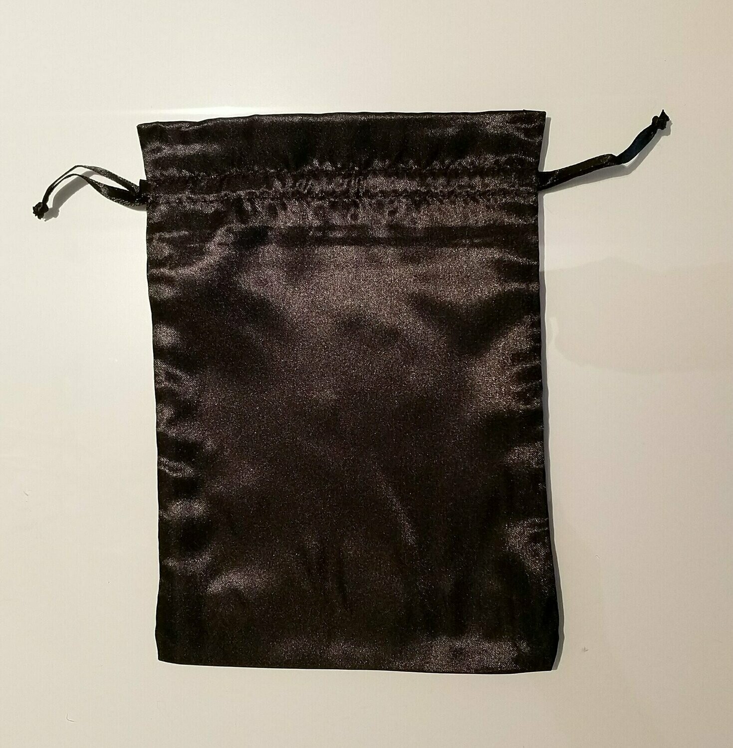 Pochette en Satin noir petit modèle