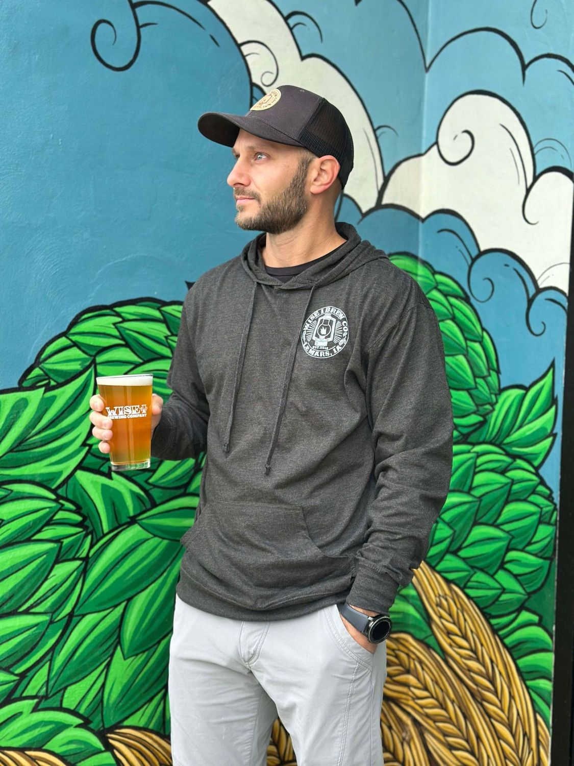 Lightweight Longsleeve Pullover Hoodie