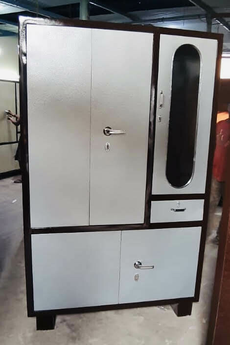 WHITE HEAVY DOUBLE DOOR