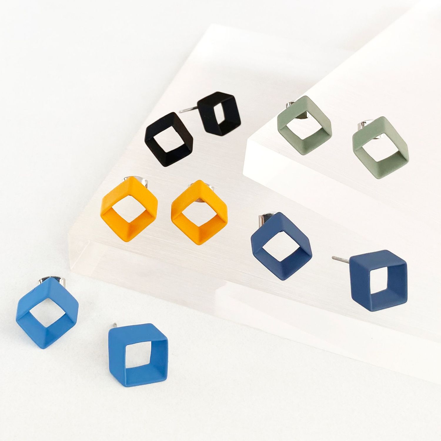 Quadrat Ohrringe Stecker in 3D Optik