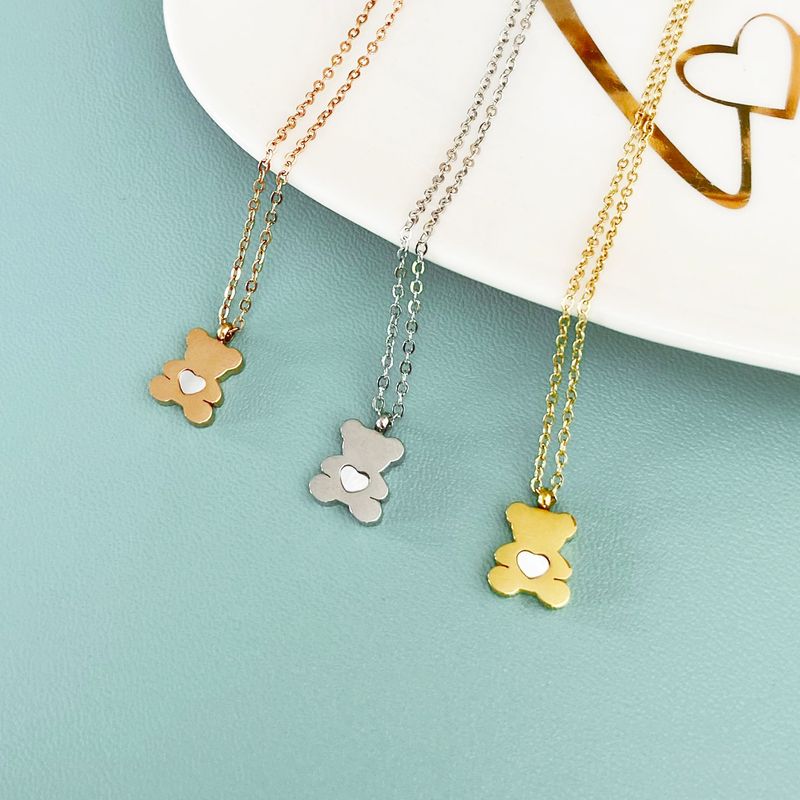 Bären Kette mit Herz Detail Bären Kette mit Herz Detail