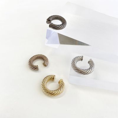 Statement earcuff, chunky earcuff Statement earcuff, chunky earcuff